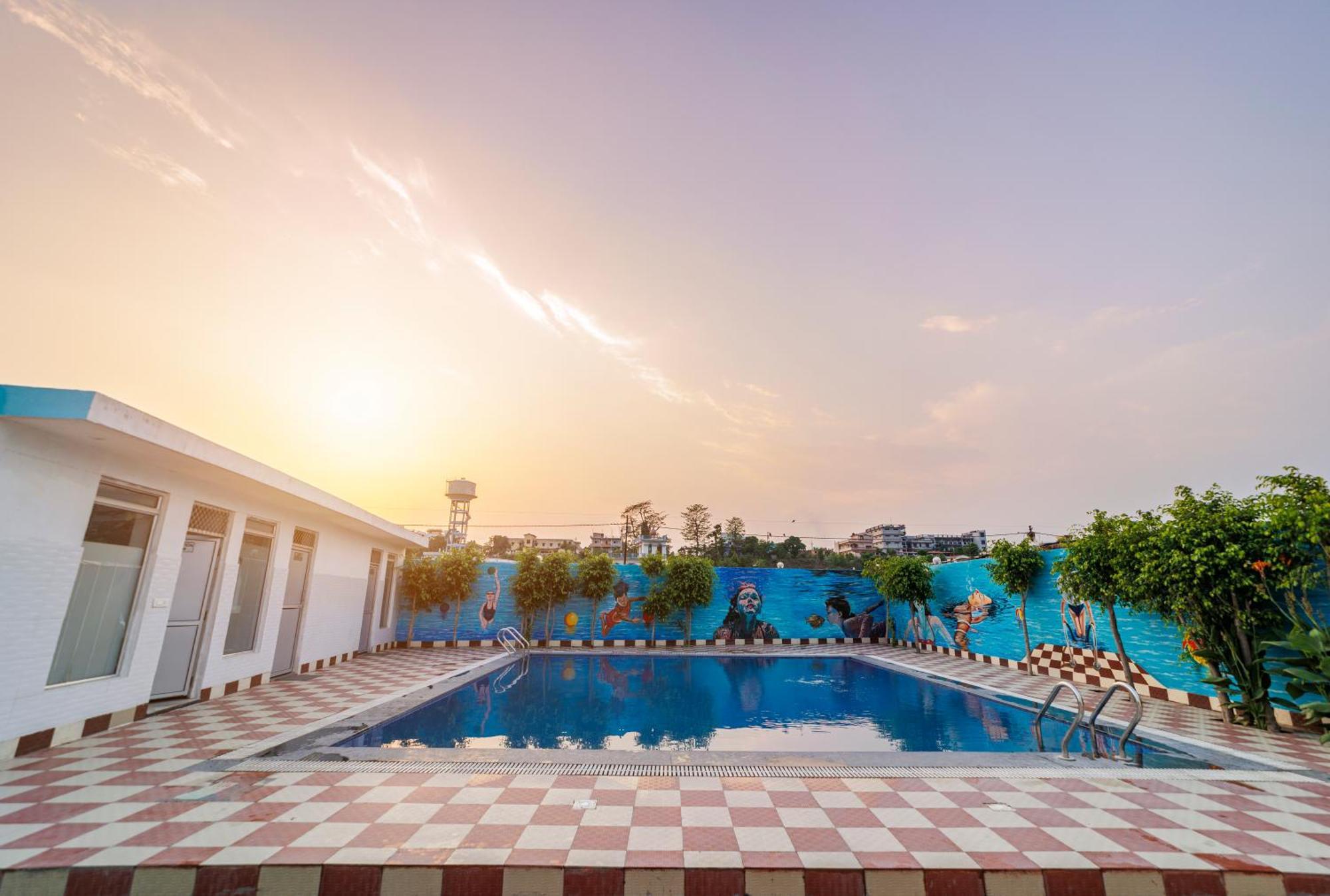 Inde Reva Resort Rishikesh Rishīkesh Exteriör bild